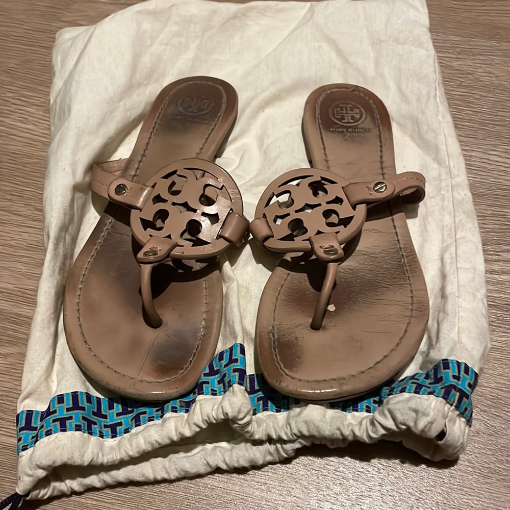 Tori Burch sandals with duster bag